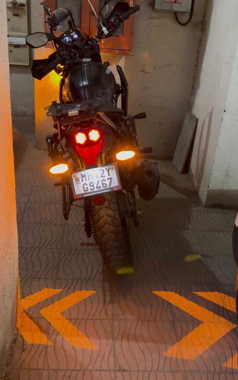 Motorcycle Warning Turn Signal Indicator Lamp, Universal Bike Projection Light, IPX6 Waterproof, Weather Resistant